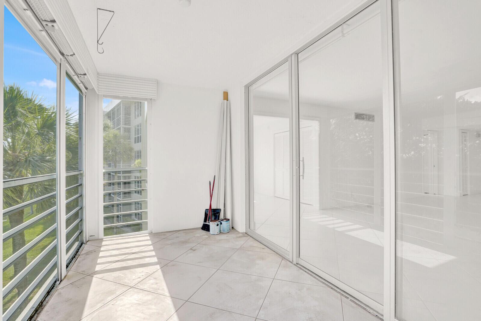 No 92 Palm-Aire Country C - Residential Lease