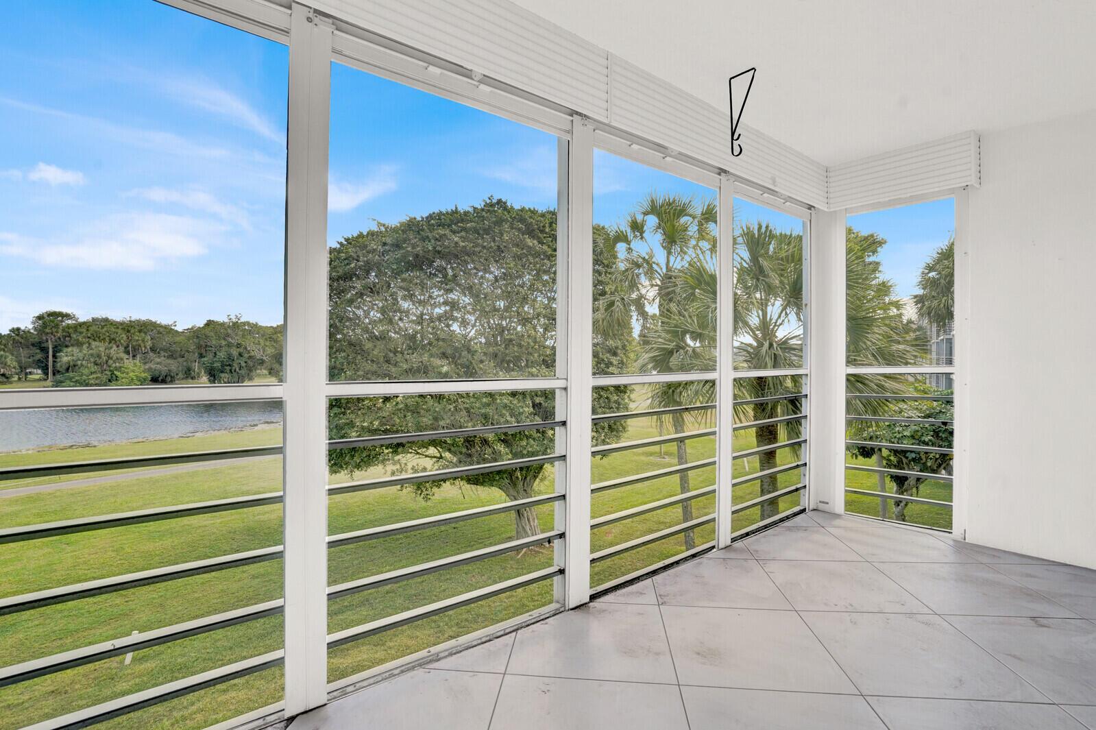 No 92 Palm-Aire Country C - Residential Lease