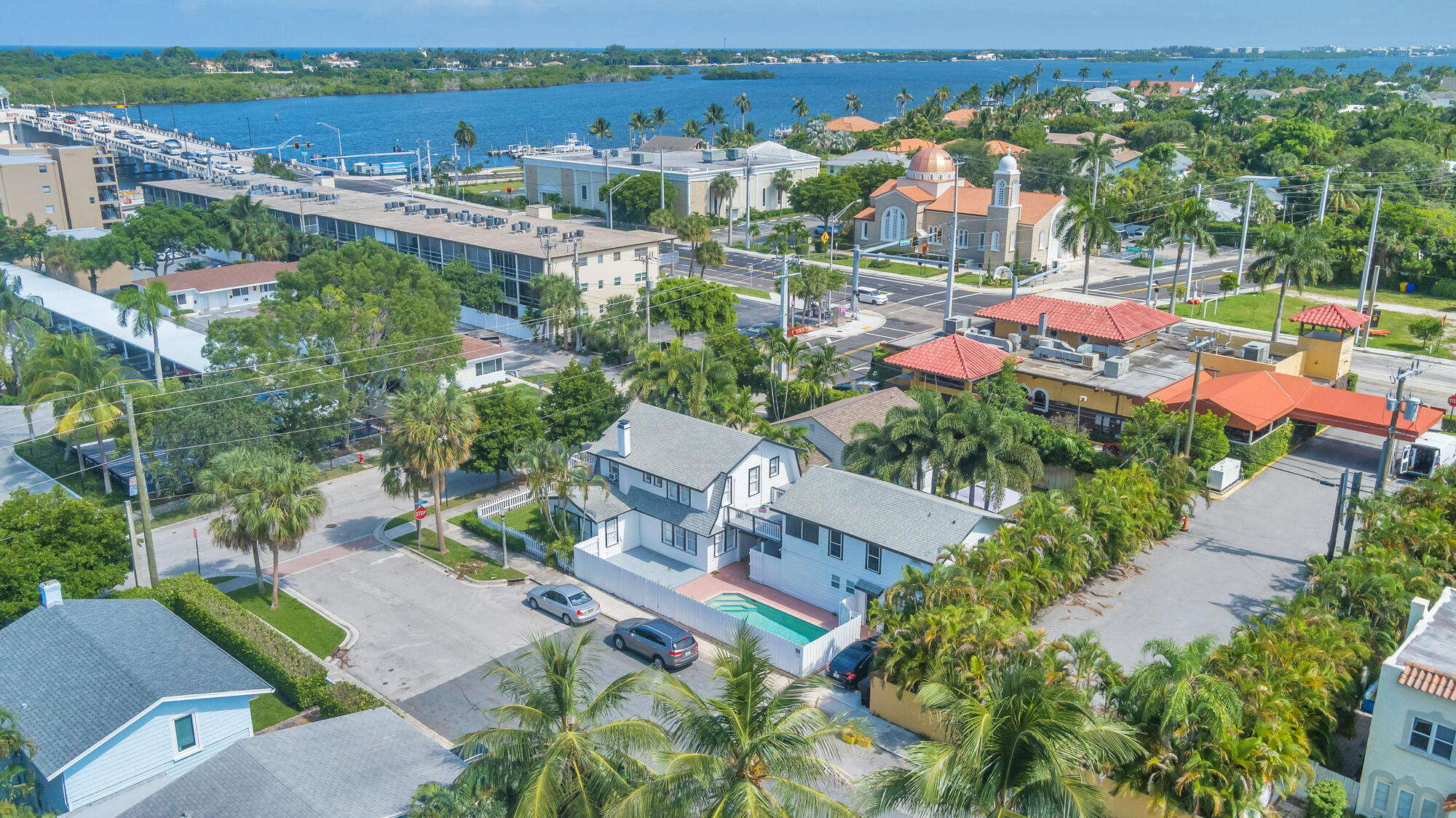 Charming, unfurnished 1920s historic apartment available for lease close to Antique Row, the Intracoastal and the Southern Bridge to Palm Beach. Clean and recently updated unit upstairs behind a grand historic Dutch Colonial main home. One bedroom, one bath, plus a Florida Room with French Doors that open to a great private deck! Great outdoor area with plenty of room for al fresco dining. Period details include the original hardwood floors, beadboard ceiling in Florida Room and wainscotting in the bath. Kitchen with new white cabinetry and white appliances. Amazing vintage style - this isn't your typical cookie-cutter apartment - and so far East near the waterfront!Annual lease. No pets, no smokers. No laundry facilities. Street parking. F/L/S. Utilities $150/month flat rate.
