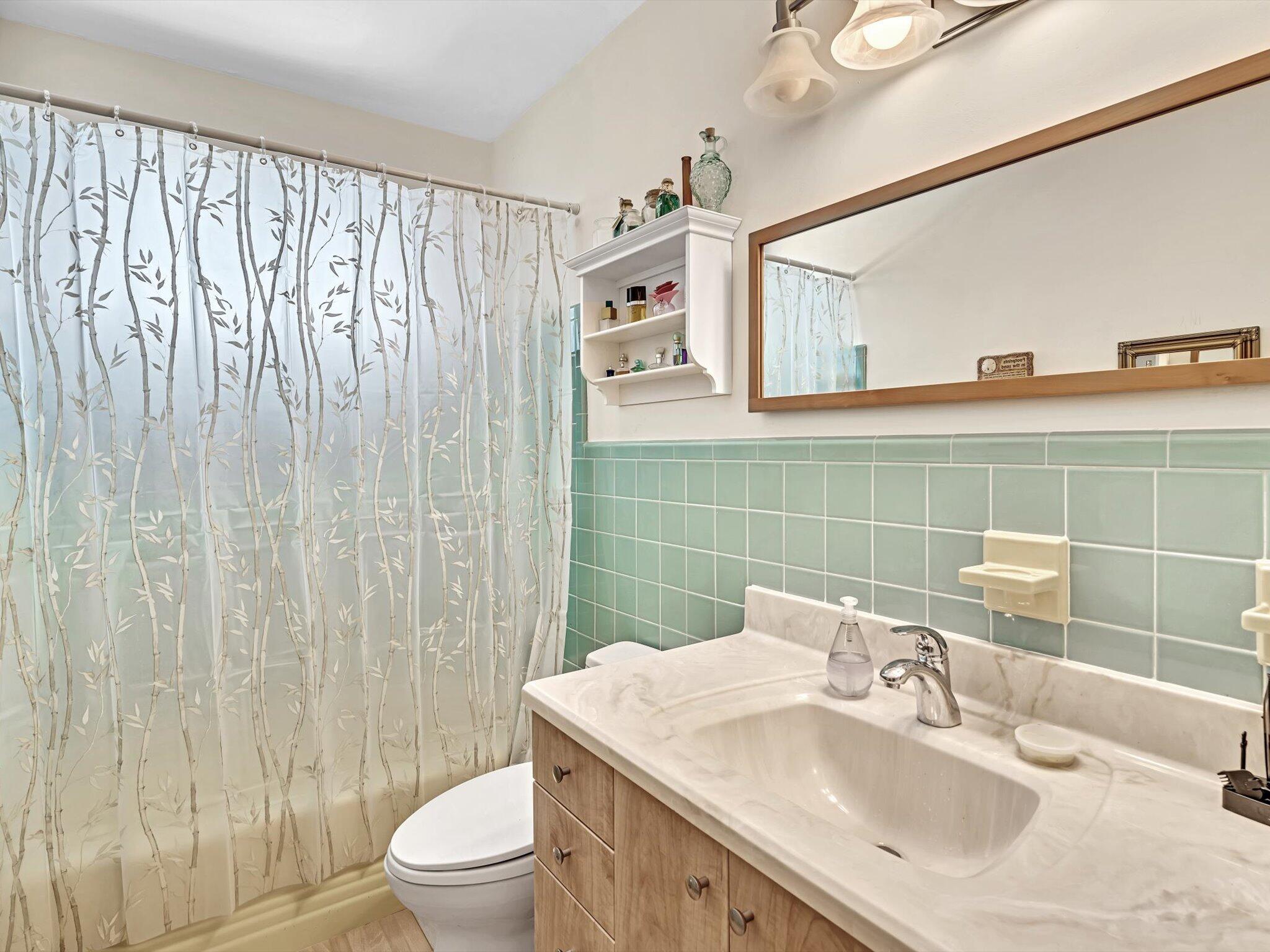 GREYKNOLL ESTATES - Residential