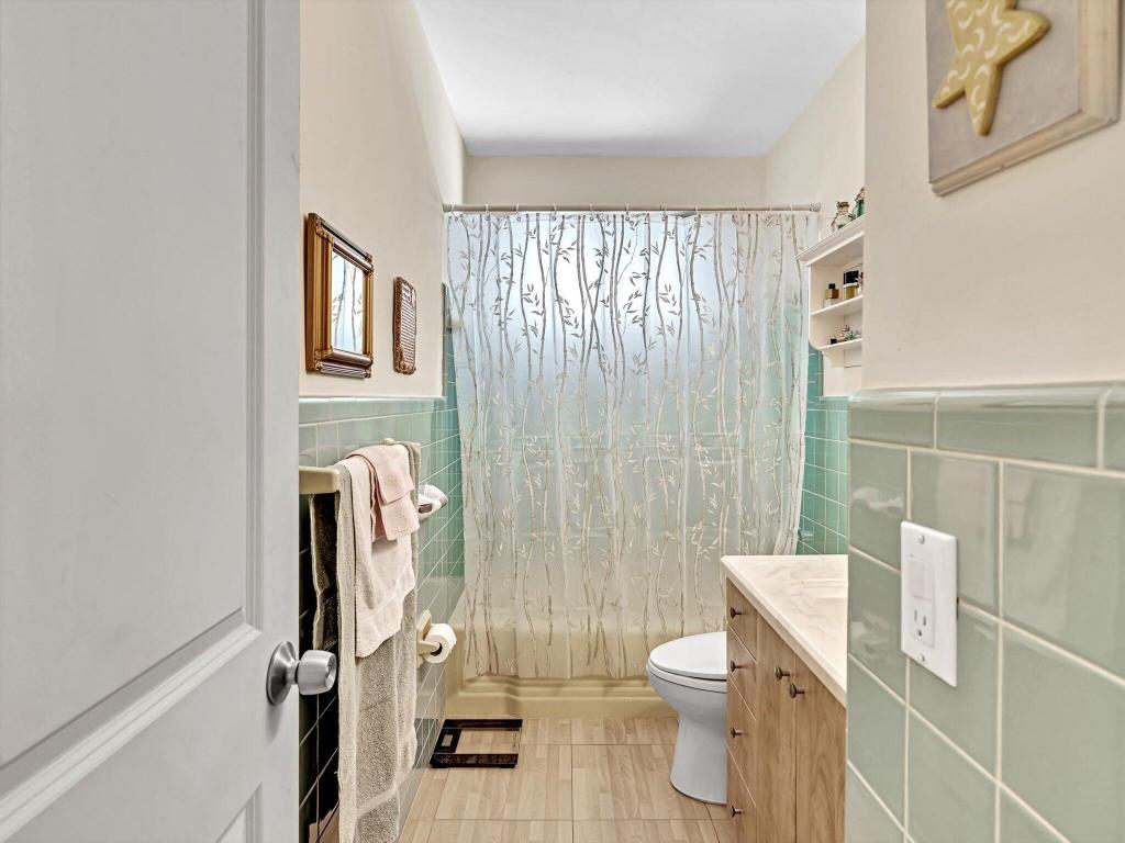 GREYKNOLL ESTATES - Residential