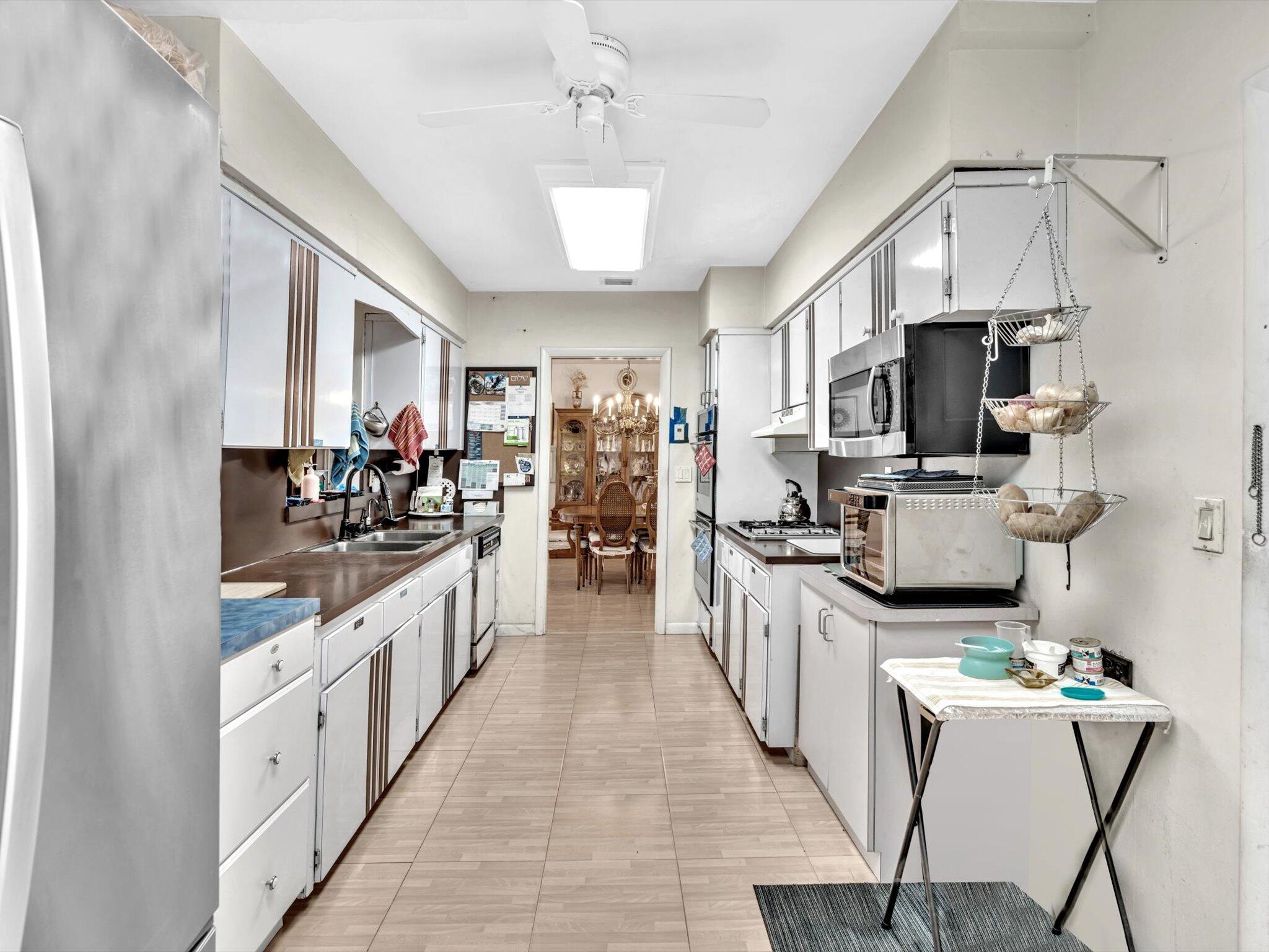 GREYKNOLL ESTATES - Residential