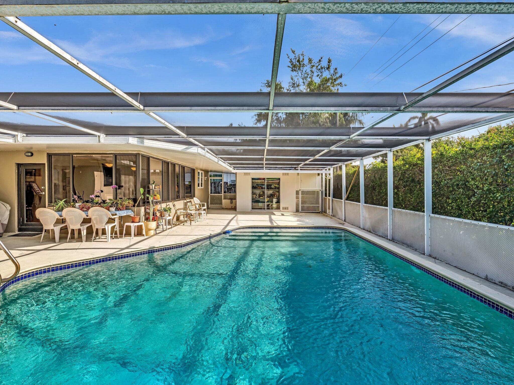 GREYKNOLL ESTATES - Residential