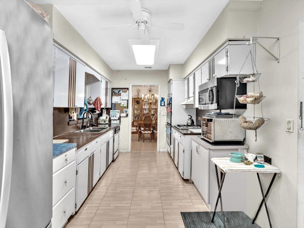 GREYKNOLL ESTATES - Residential