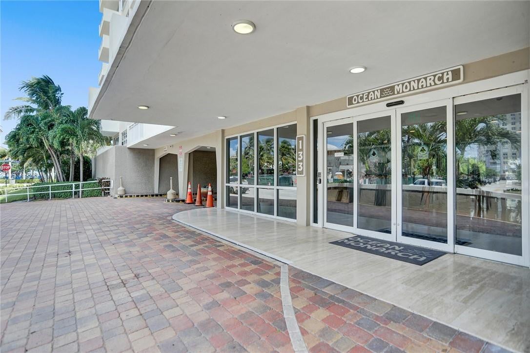 133 N POMPANO BEACH Boulevard 1103