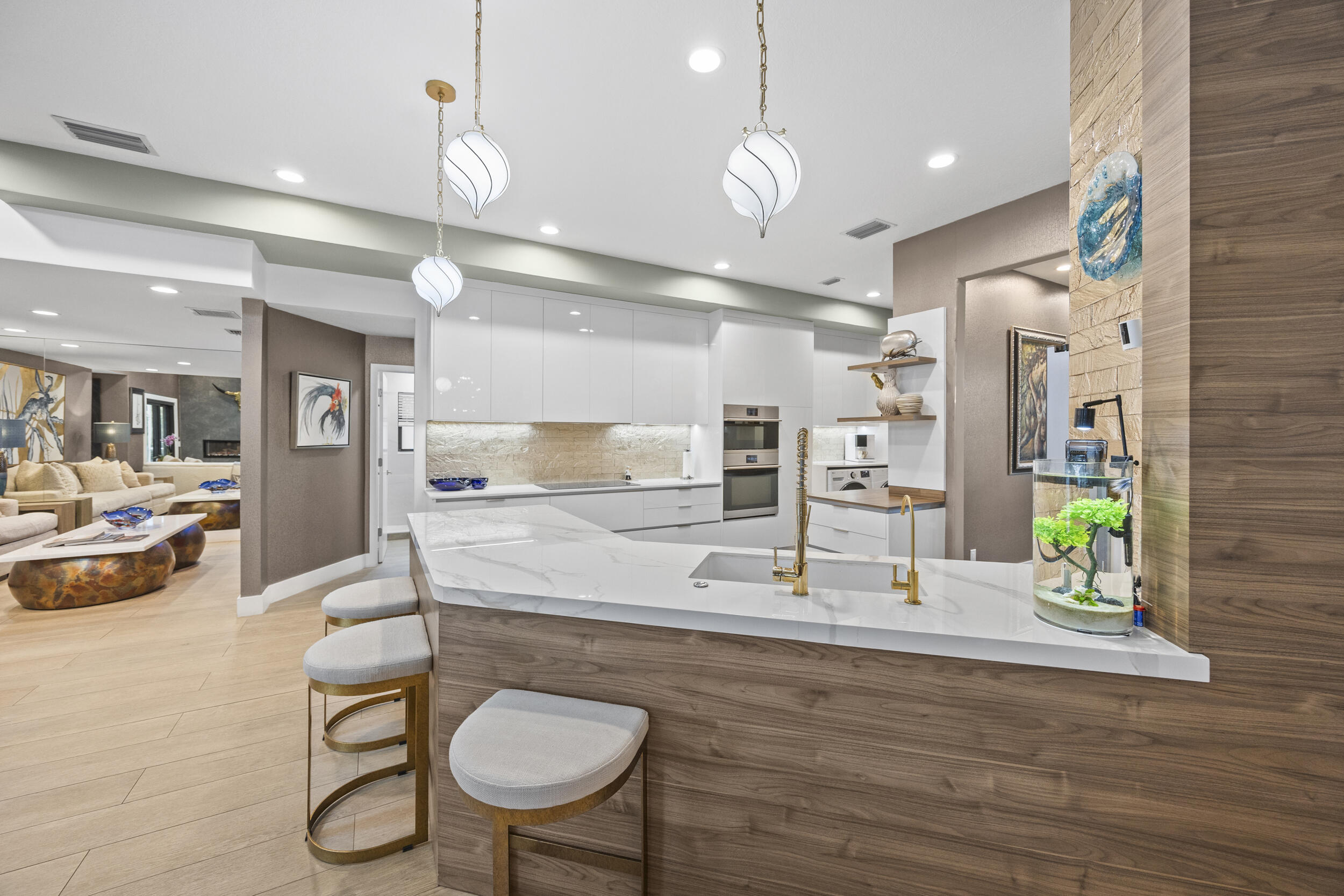 LOXAHATCHEE GROVES - Residential