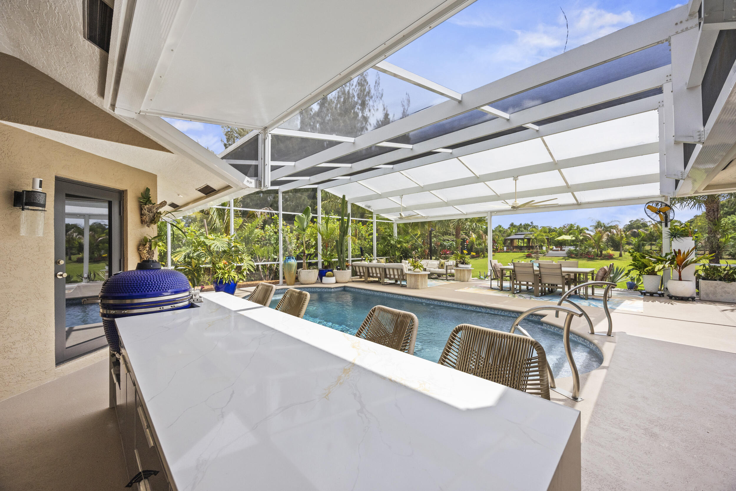 LOXAHATCHEE GROVES - Residential