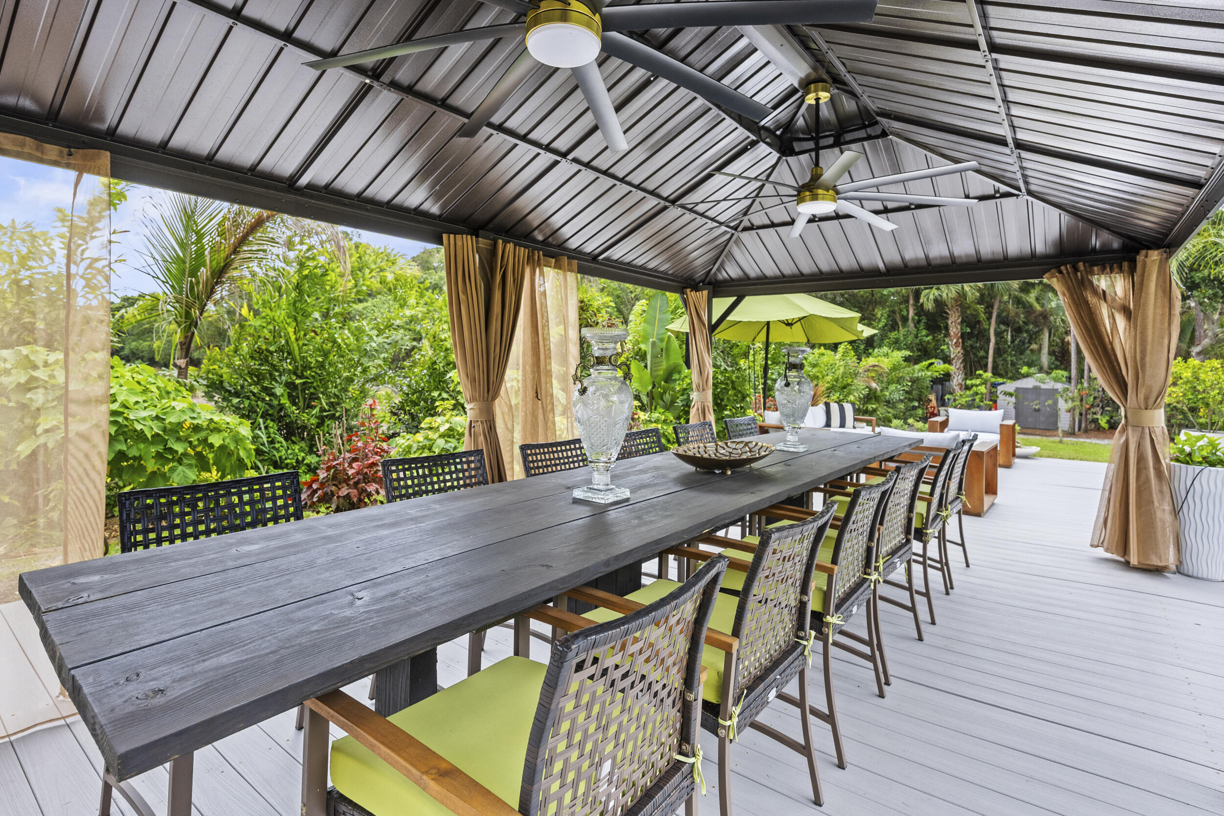 LOXAHATCHEE GROVES - Residential