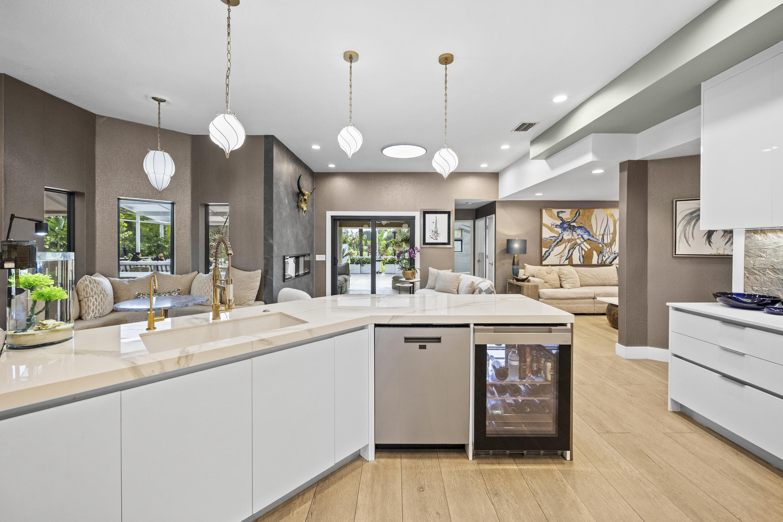 LOXAHATCHEE GROVES - Residential