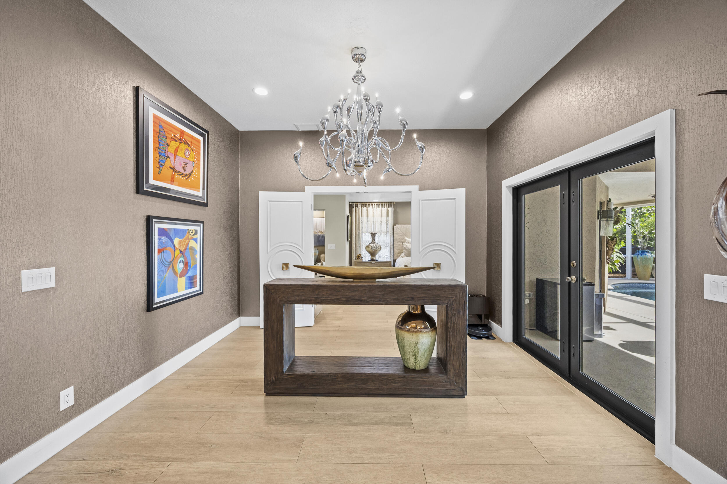 LOXAHATCHEE GROVES - Residential