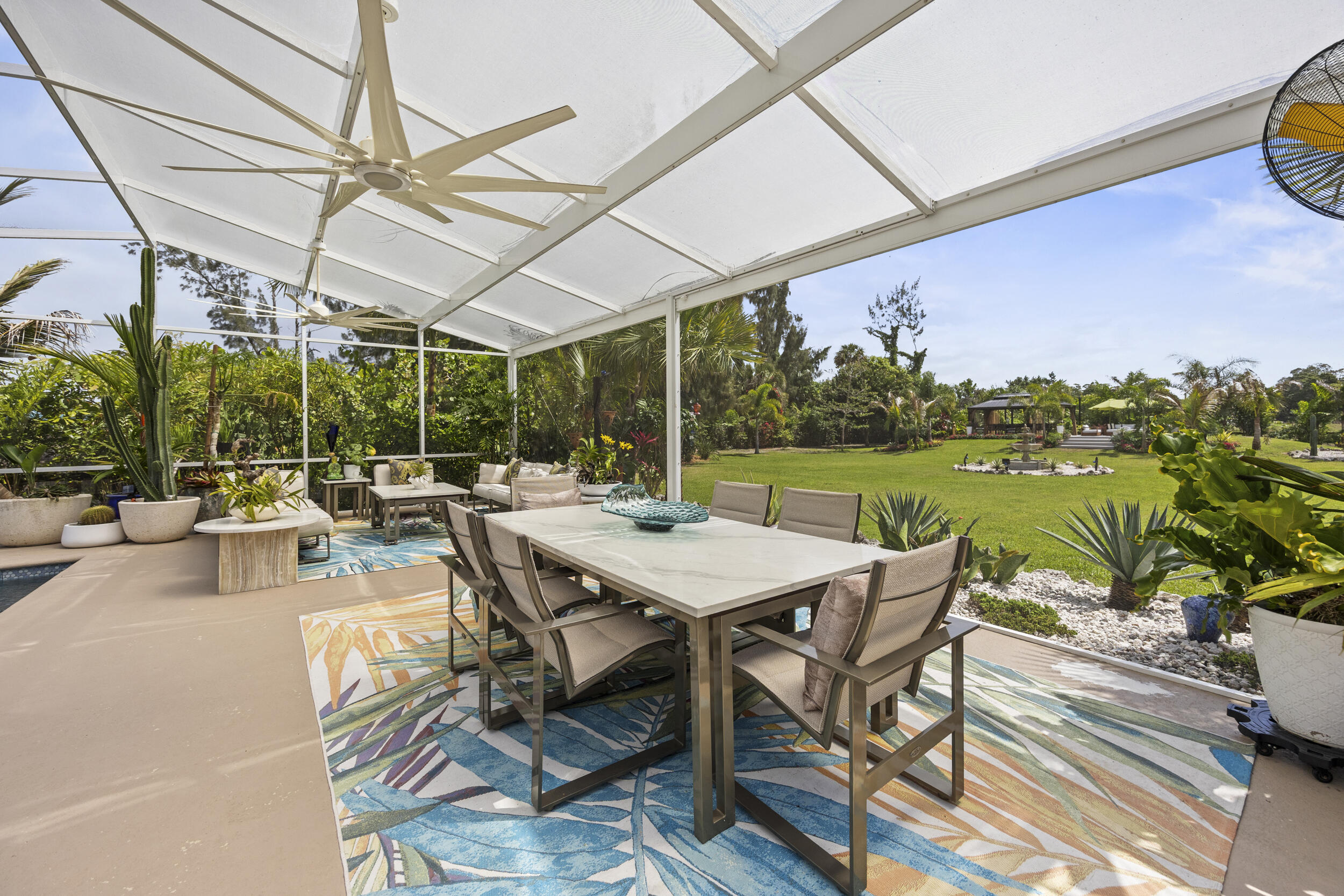 LOXAHATCHEE GROVES - Residential