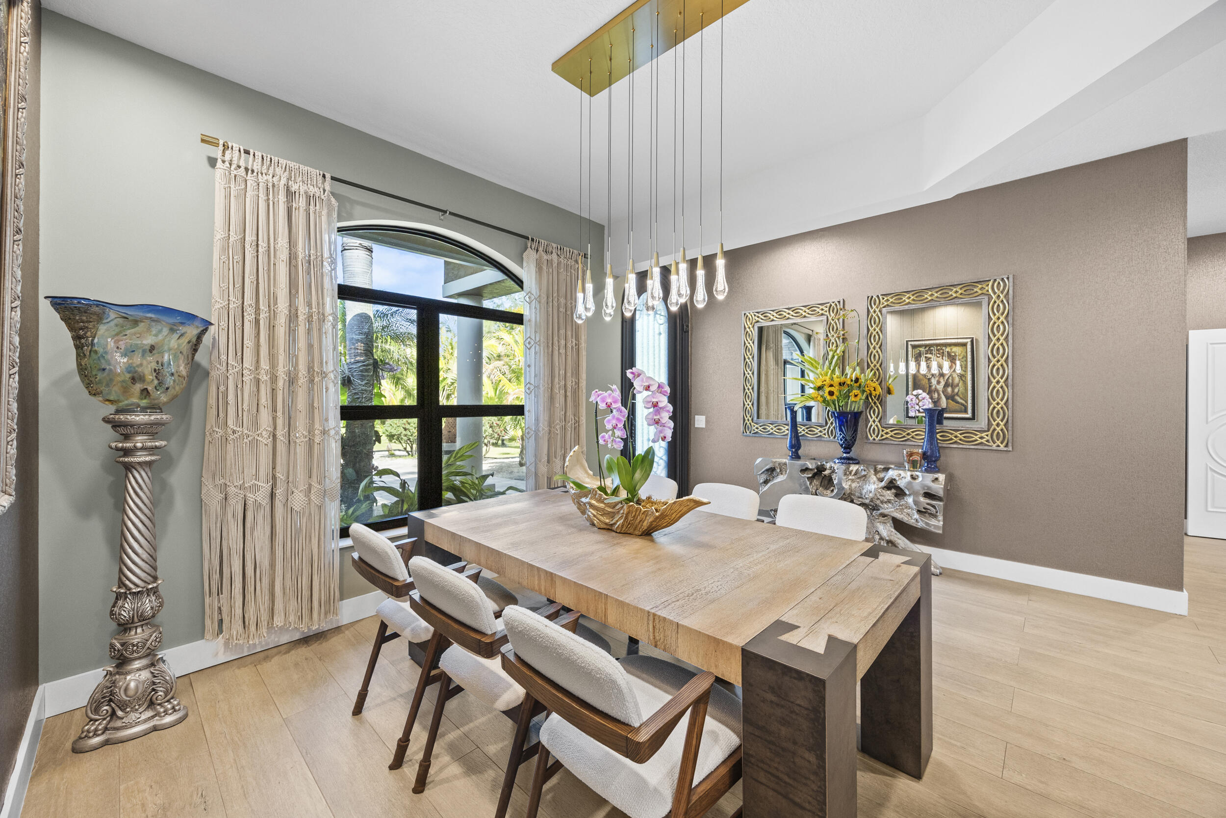 LOXAHATCHEE GROVES - Residential