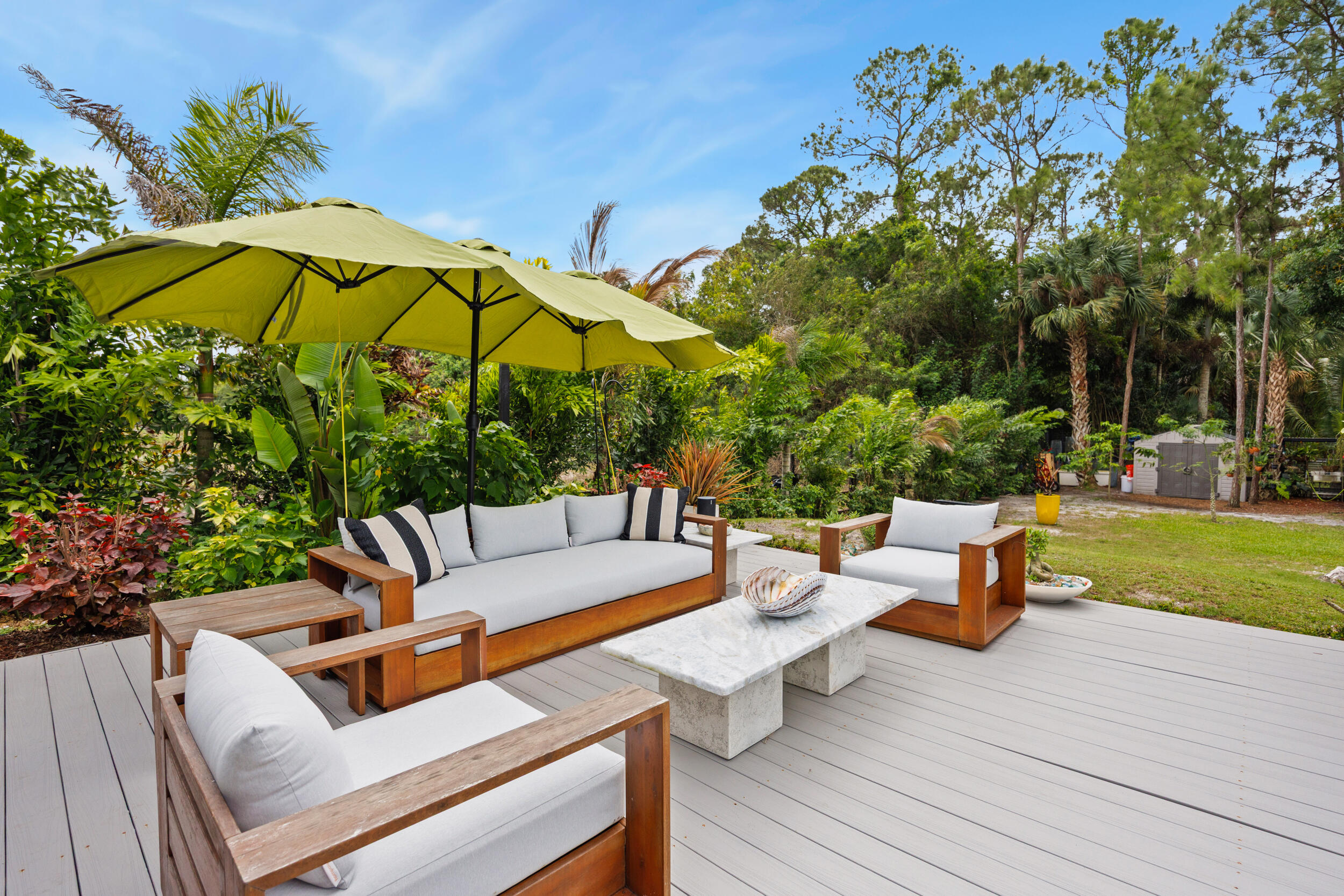 LOXAHATCHEE GROVES - Residential