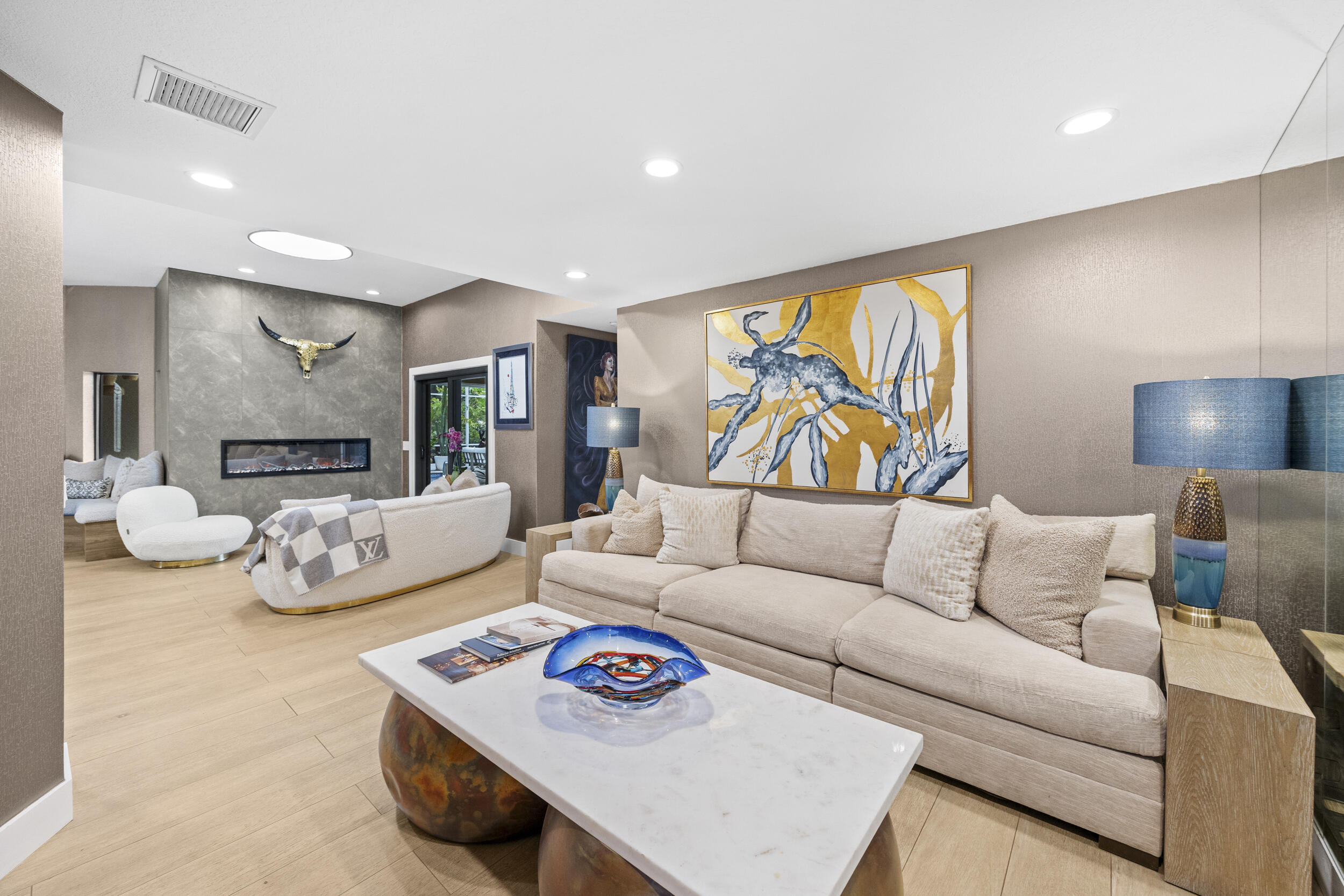 LOXAHATCHEE GROVES - Residential