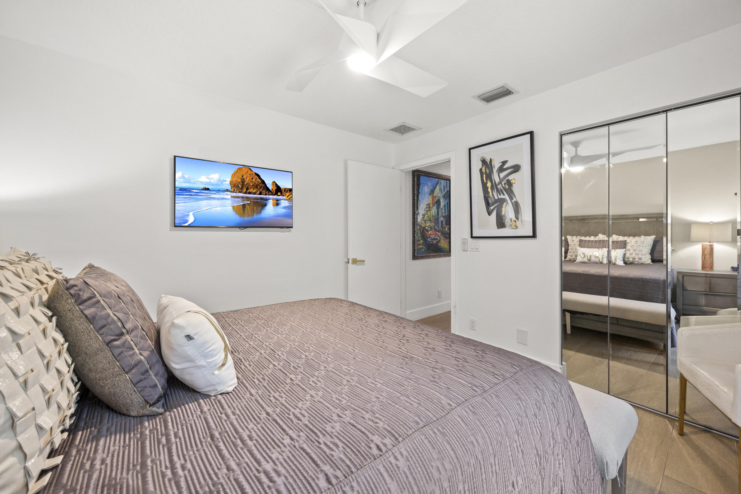 LOXAHATCHEE GROVES - Residential