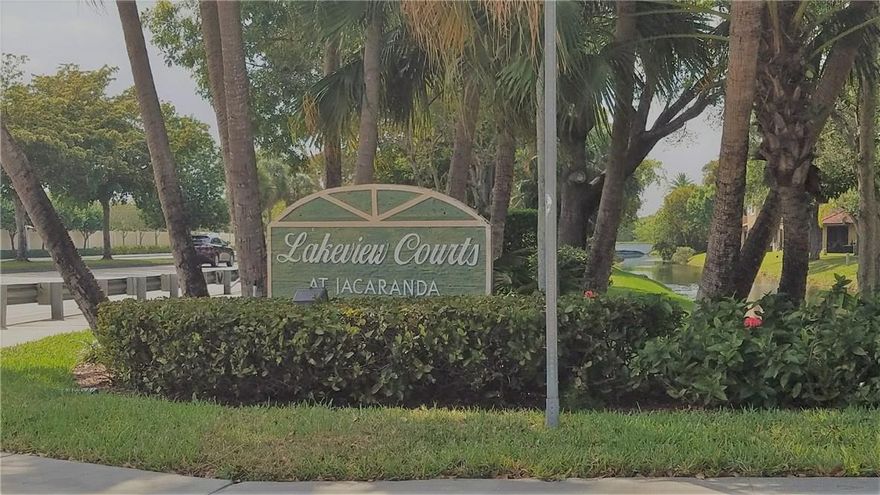 This wonderful 2 bedroom townhome is nestled in a very private, gated community in the heart of Plantation. Features of this home include a spacious and open living area, wood floors throughout, kitchen with breakfast nook, 2 master suites, updated showers, plantation shutters on windows, screened patio and much more. Within walking distance to shopping areas and restaurants. Community offers a clubhouse and a great pool.