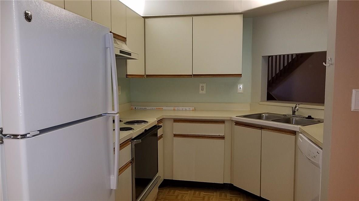 Jacaranda Prcl 253 119-24 - Residential Lease