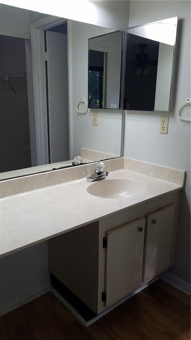 Jacaranda Prcl 253 119-24 - Residential Lease