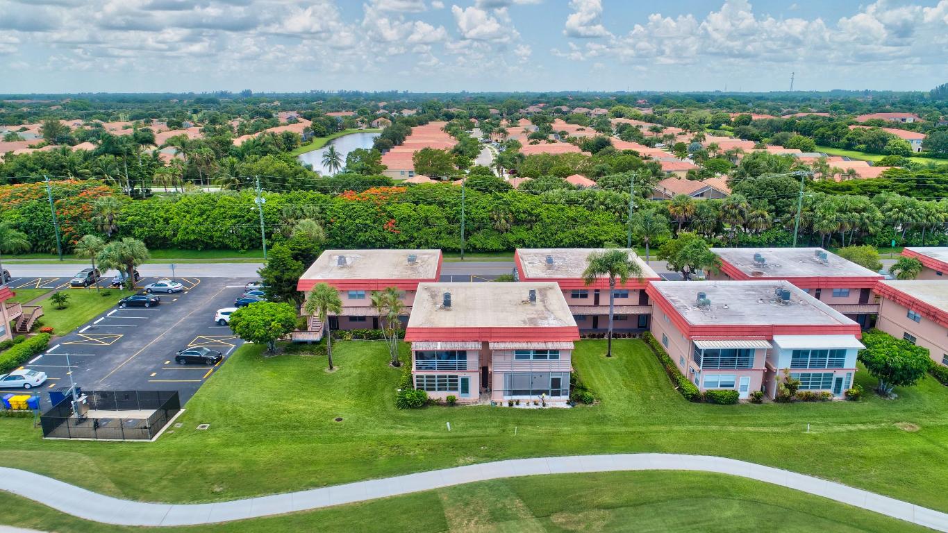 KINGS POINT - Residential Lease