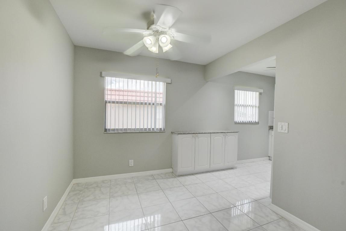 KINGS POINT - Residential Lease