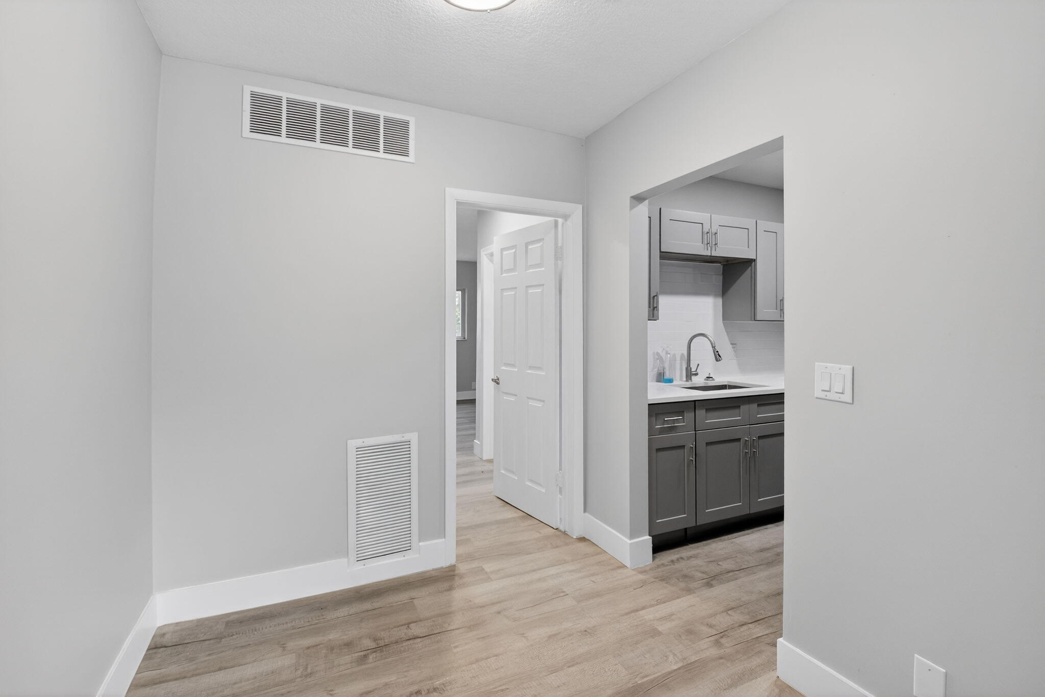 FAIRFIELD APTS CONDO - Residential