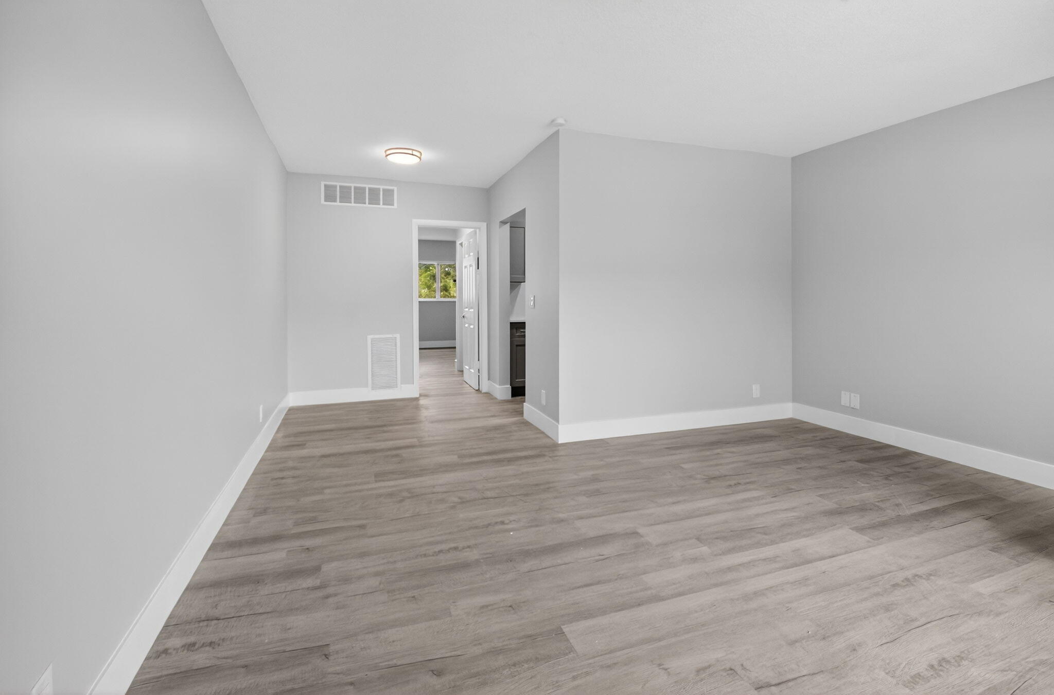 2303 S Federal Highway 3n