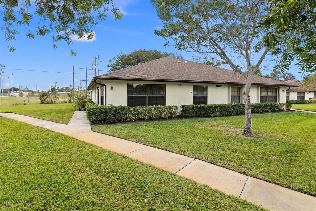 Photo of 1617 Laurel Leaf Lane #A, Fort Pierce, FL 34950 (MLS # R10948404)