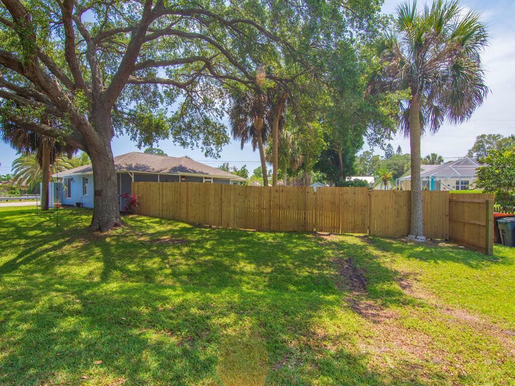 ROYAL POINCIANA PARK NO 2 - Residential