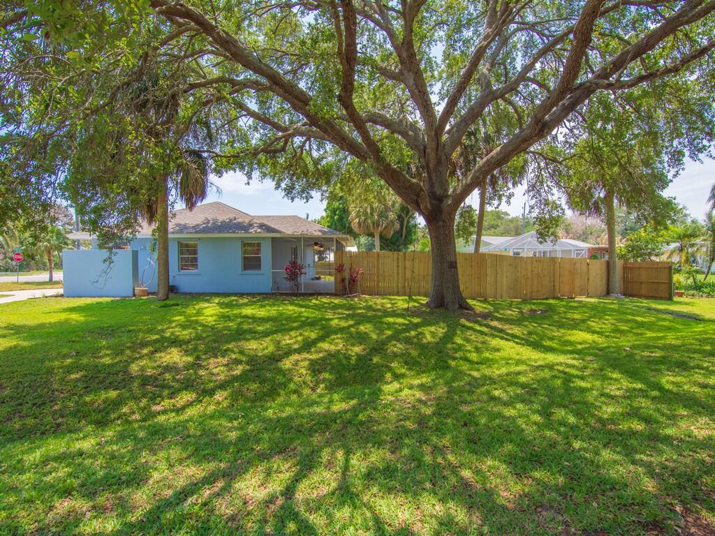 ROYAL POINCIANA PARK NO 2 - Residential