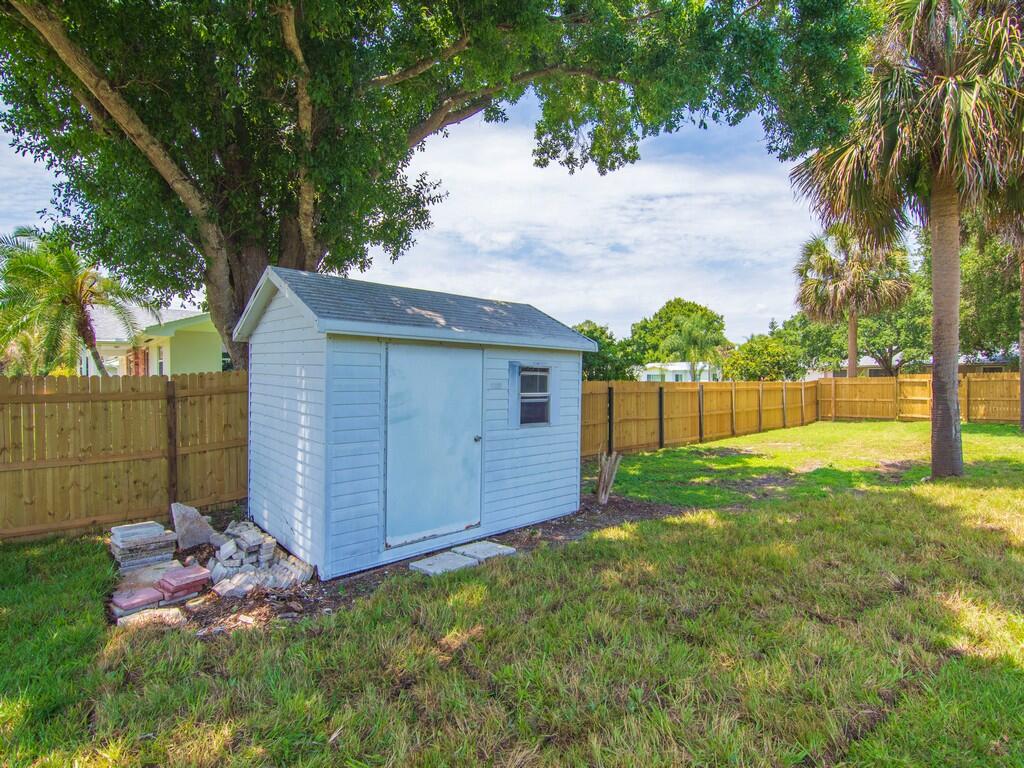 ROYAL POINCIANA PARK NO 2 - Residential