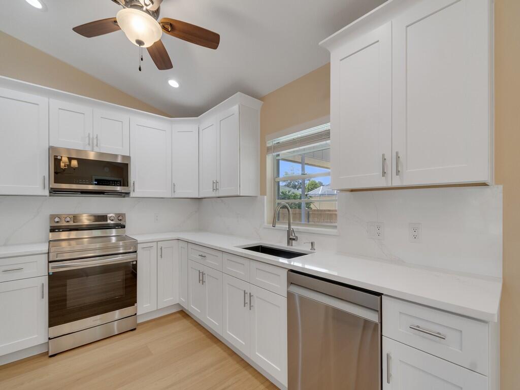 ROYAL POINCIANA PARK NO 2 - Residential