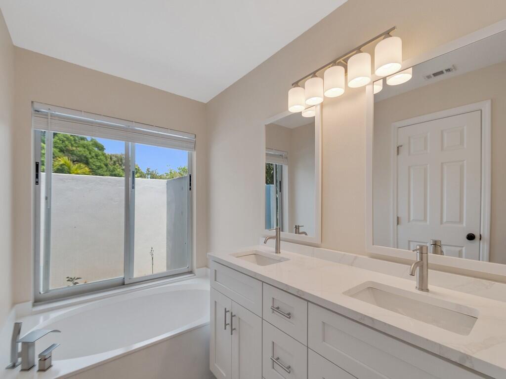 ROYAL POINCIANA PARK NO 2 - Residential