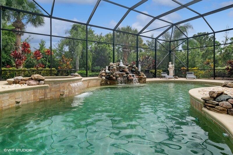 CLUBSIDE - Residential Lease