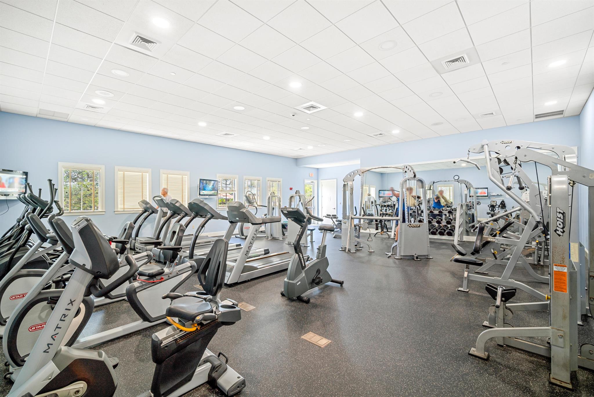 CLUBSIDE - Residential Lease