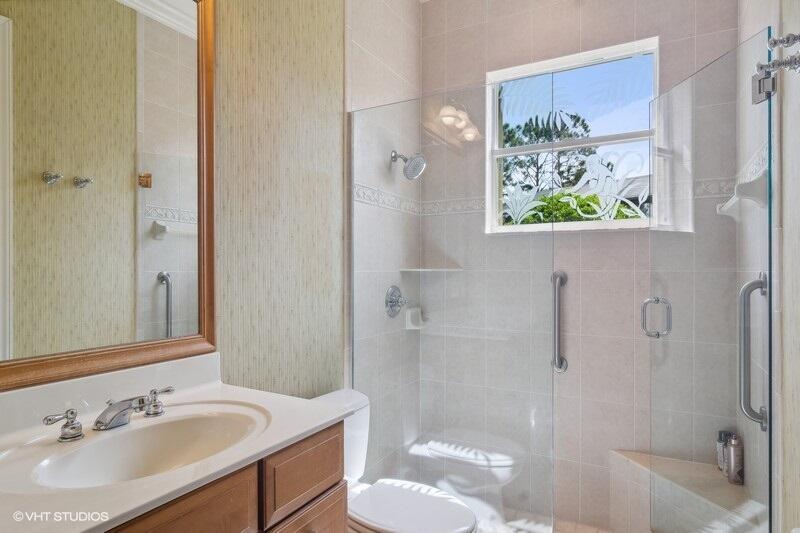 CLUBSIDE - Residential Lease
