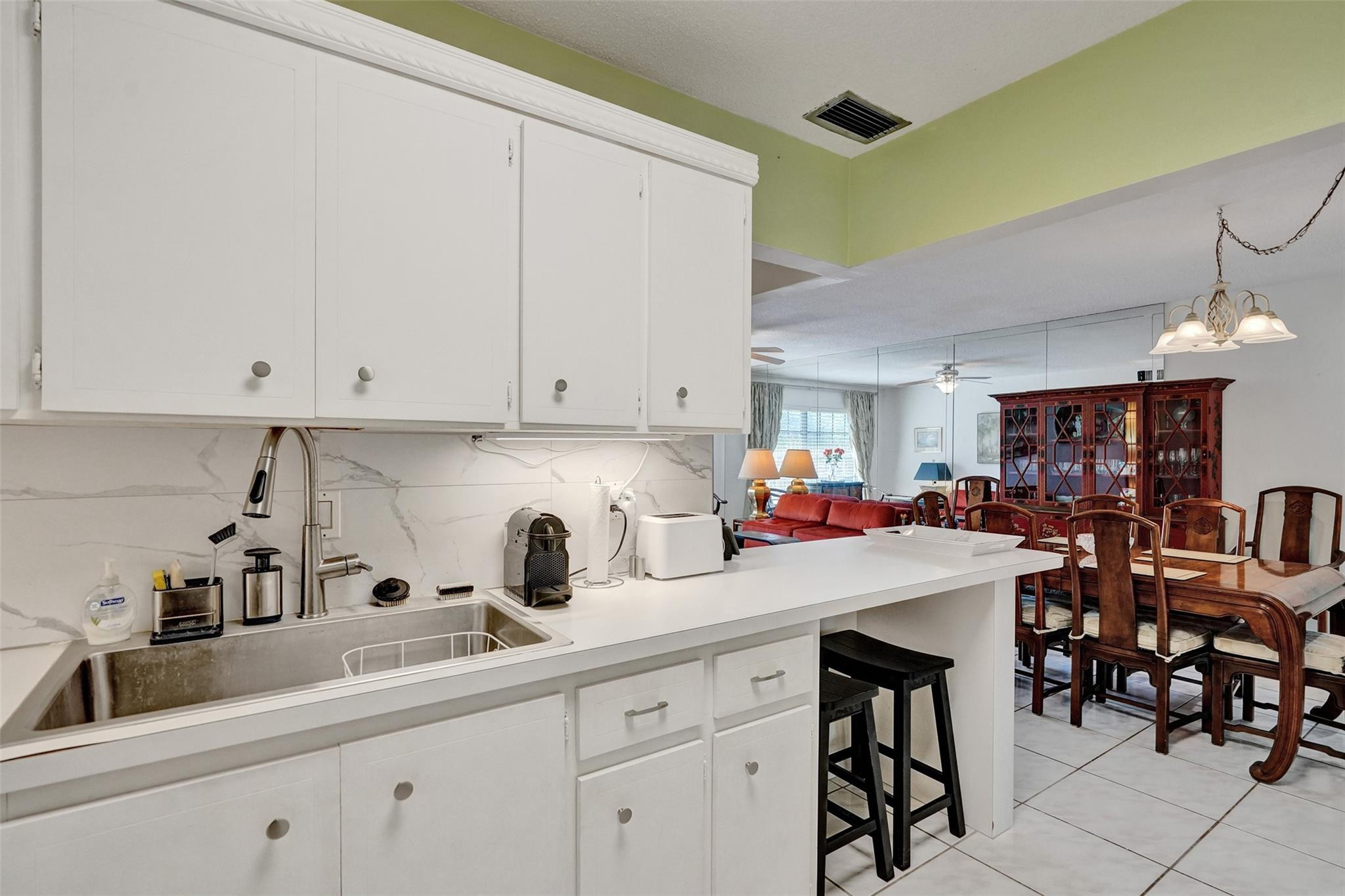 Imperial Point Colonnades - Residential