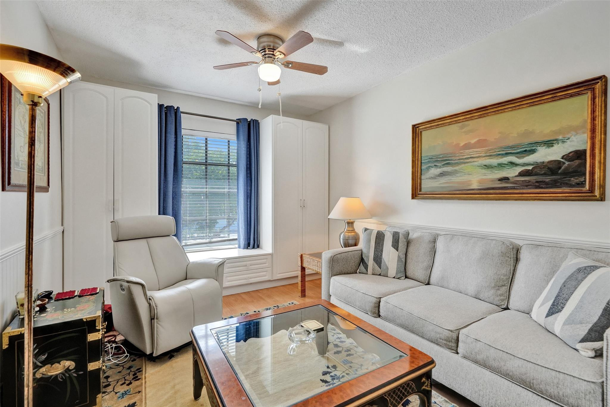 Imperial Point Colonnades - Residential