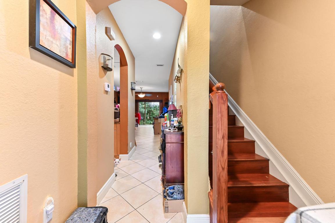 Las Terrazas at Viscaya Condominiums - Residential