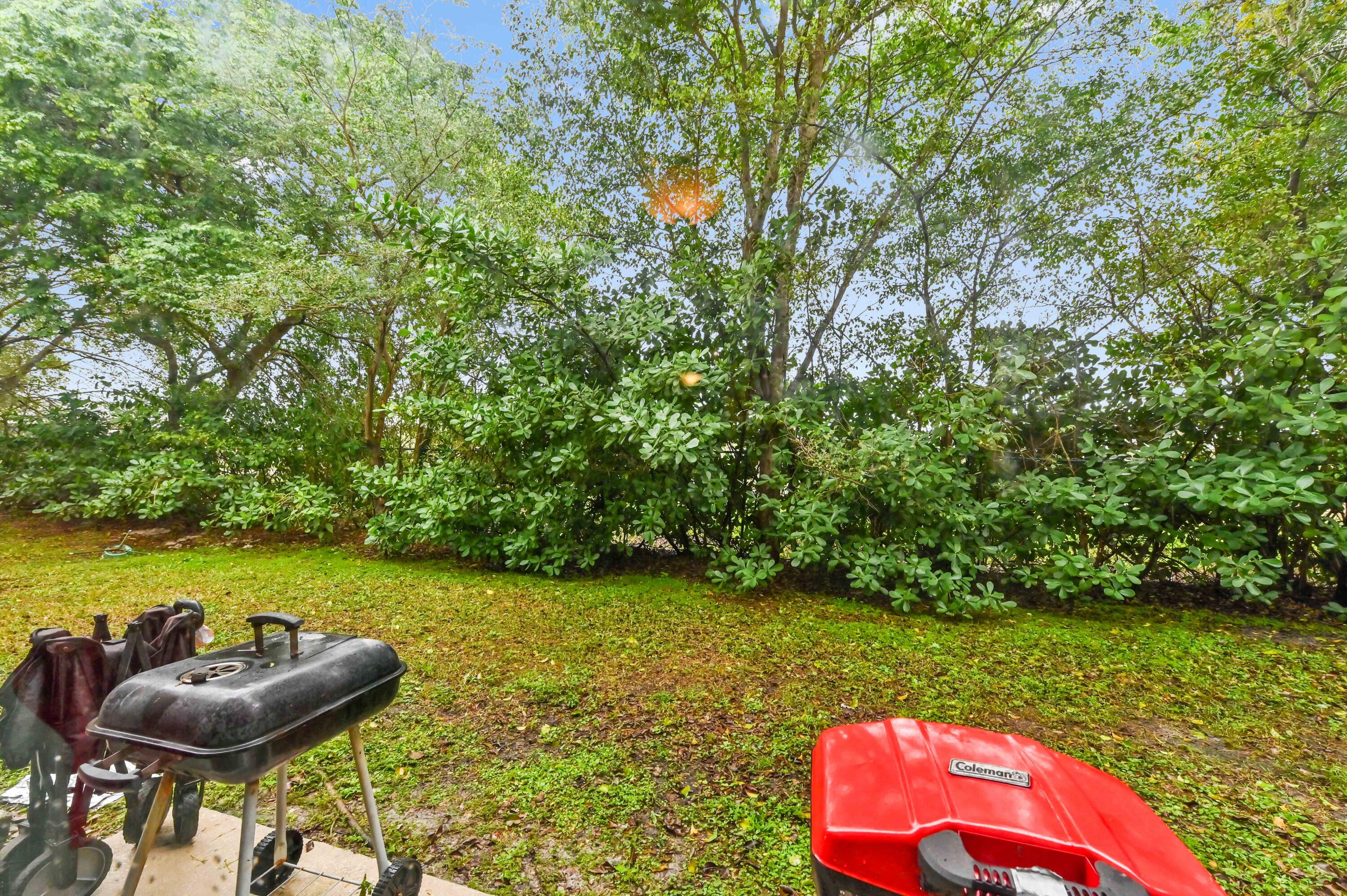 Las Terrazas at Viscaya Condominiums - Residential