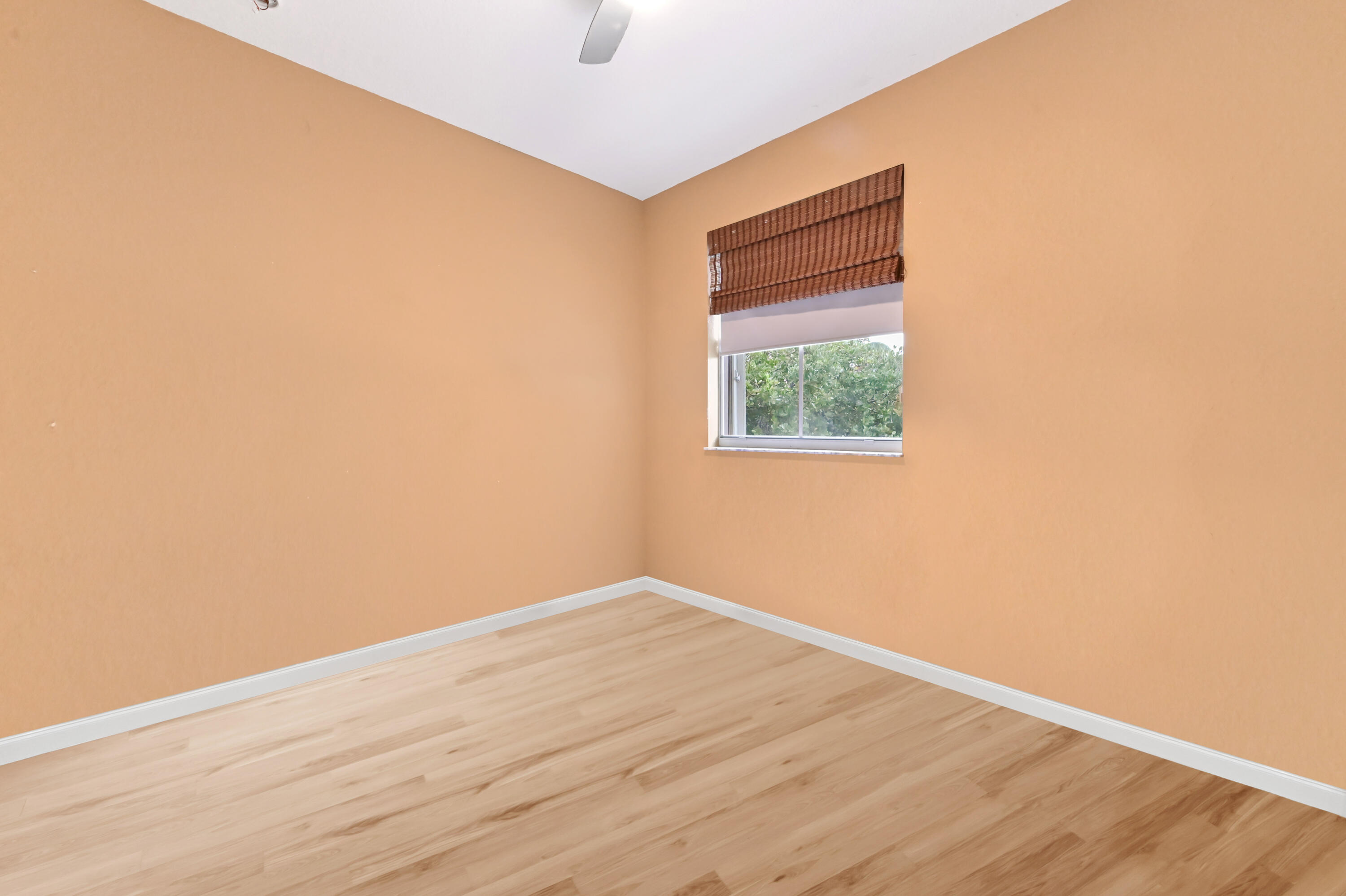 Las Terrazas at Viscaya Condominiums - Residential