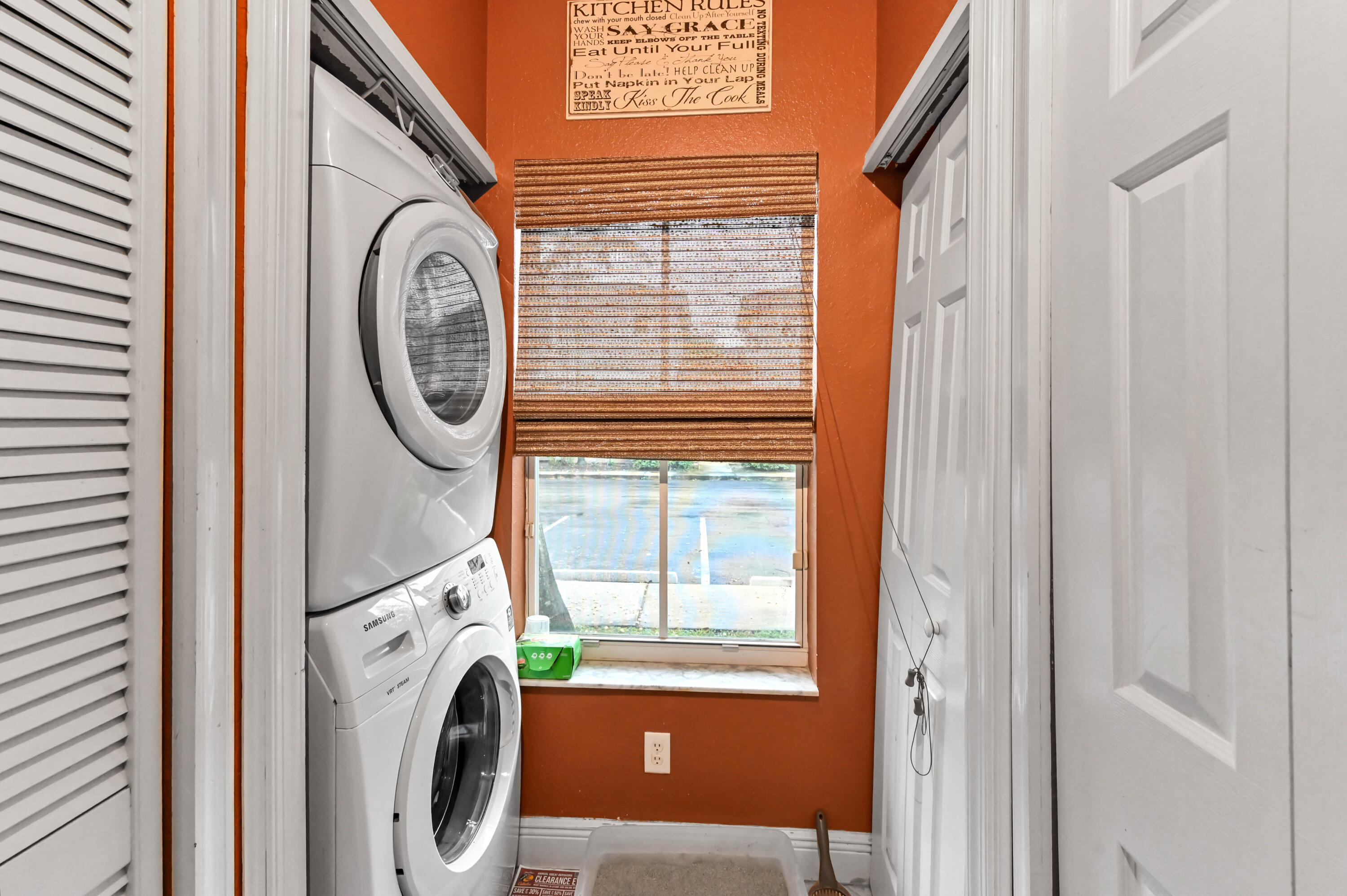 Las Terrazas at Viscaya Condominiums - Residential