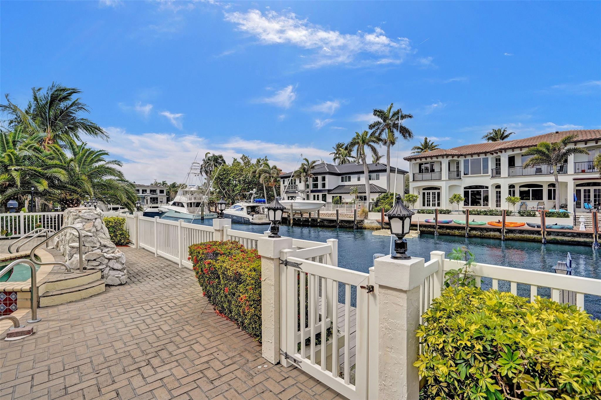 Venetian Isles 1st Sec 43 - Residential