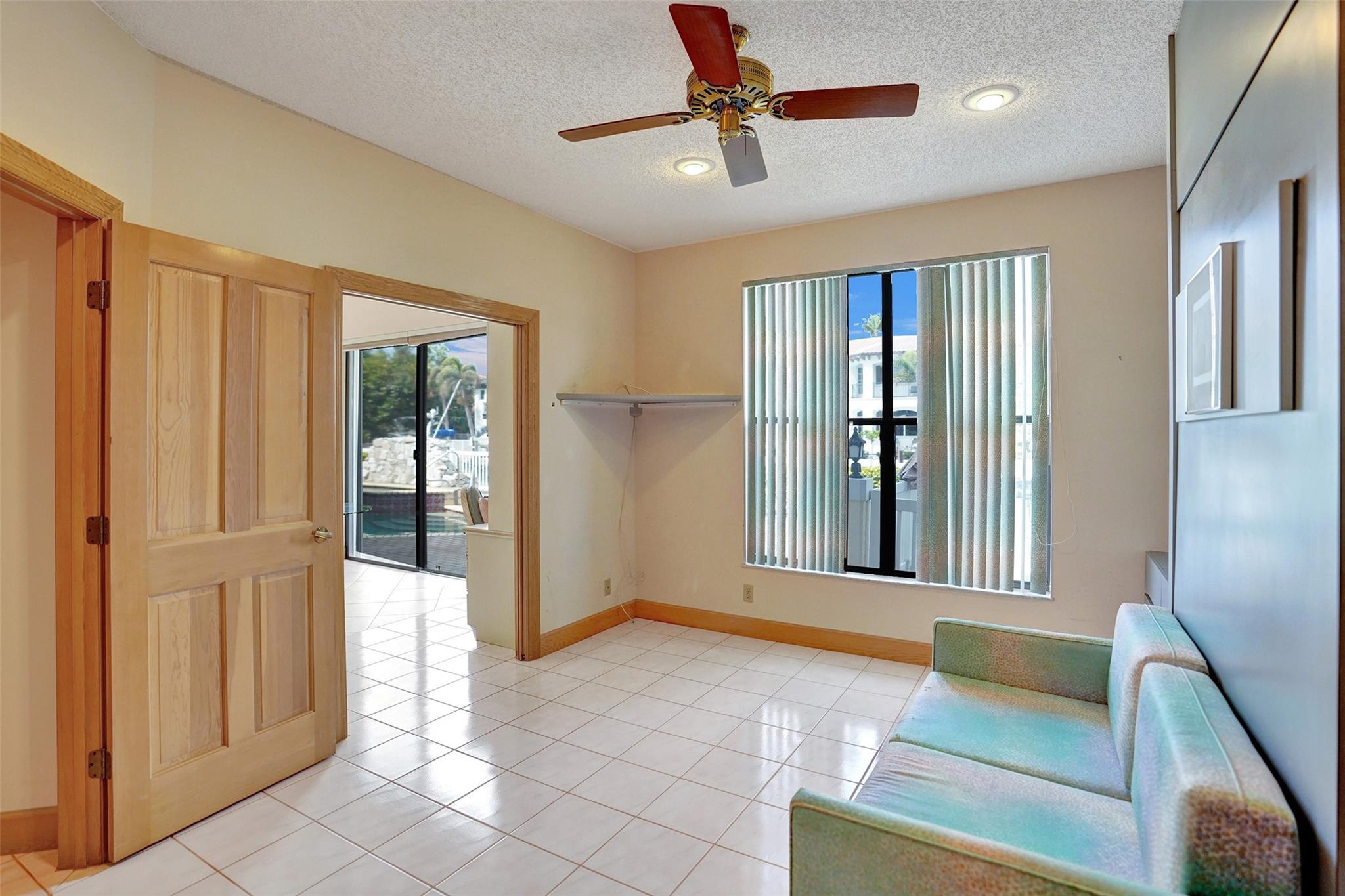 Venetian Isles 1st Sec 43 - Residential