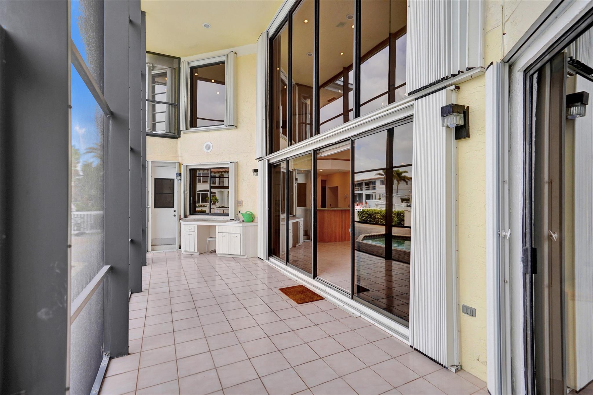 Venetian Isles 1st Sec 43 - Residential