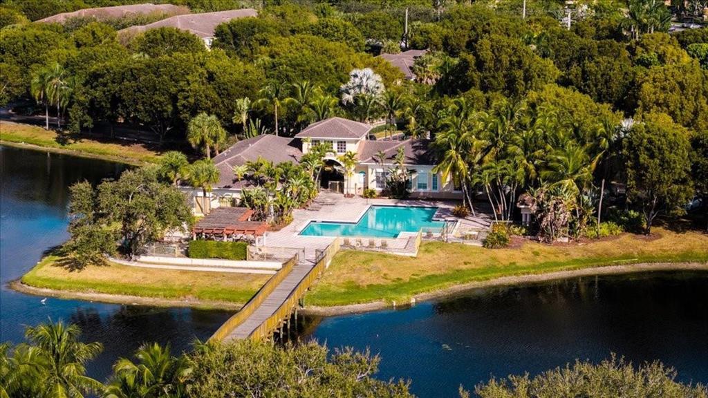 AVENTINE AT MIRAMAR CONDO - Residential