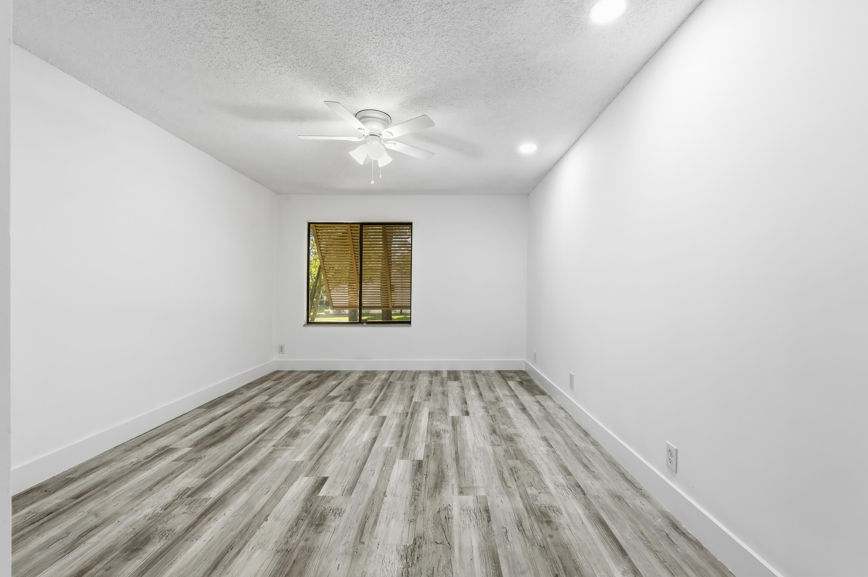 BANYAN SPRINGS - Residential