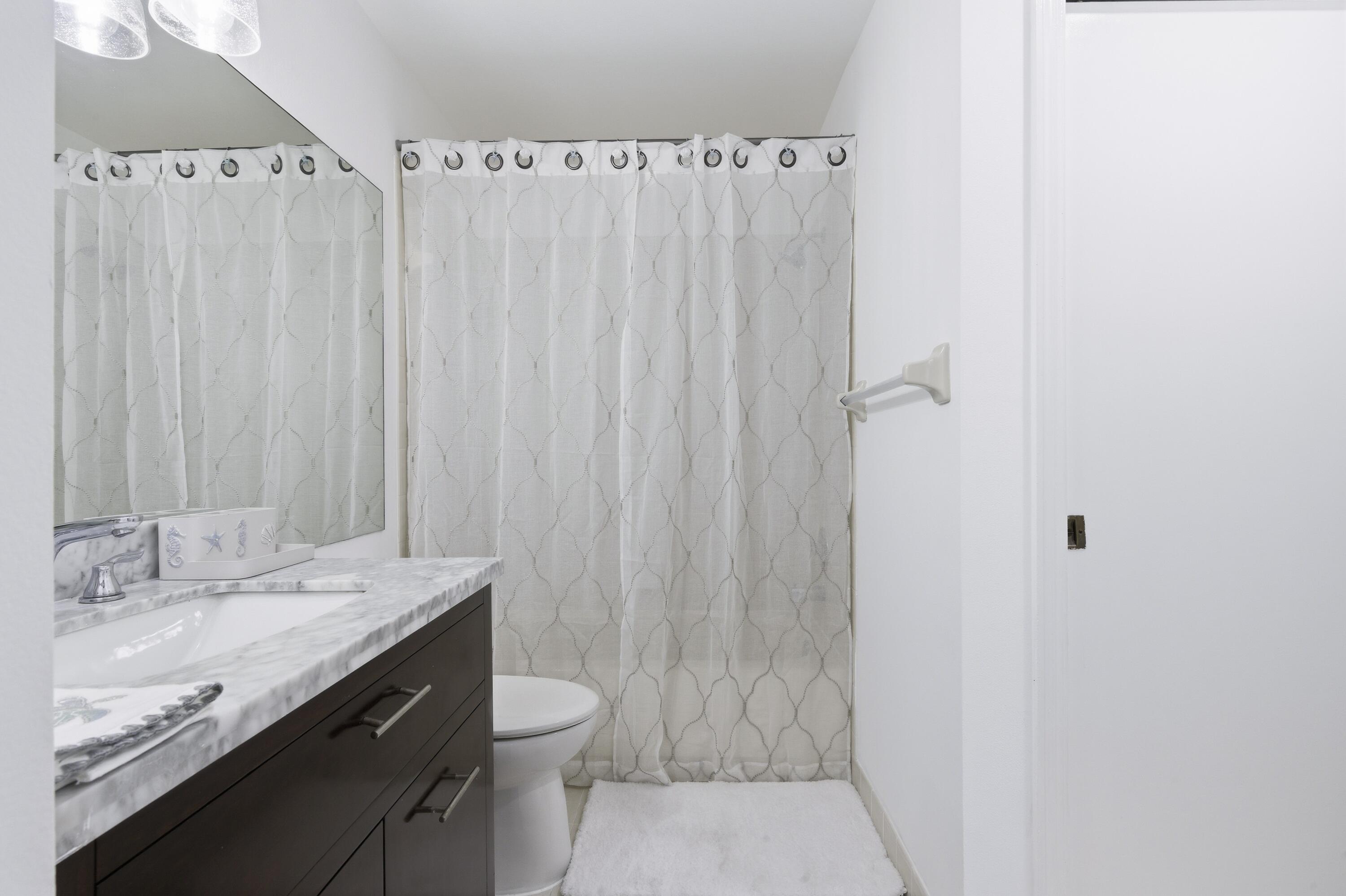 BANYAN SPRINGS - Residential