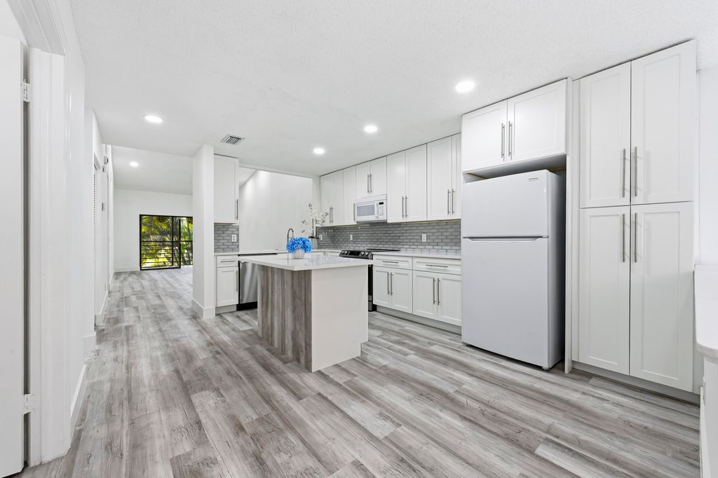 Photo of 10188 Mangrove Drive #204, Boynton Beach, FL 33437 (MLS # R11162511)