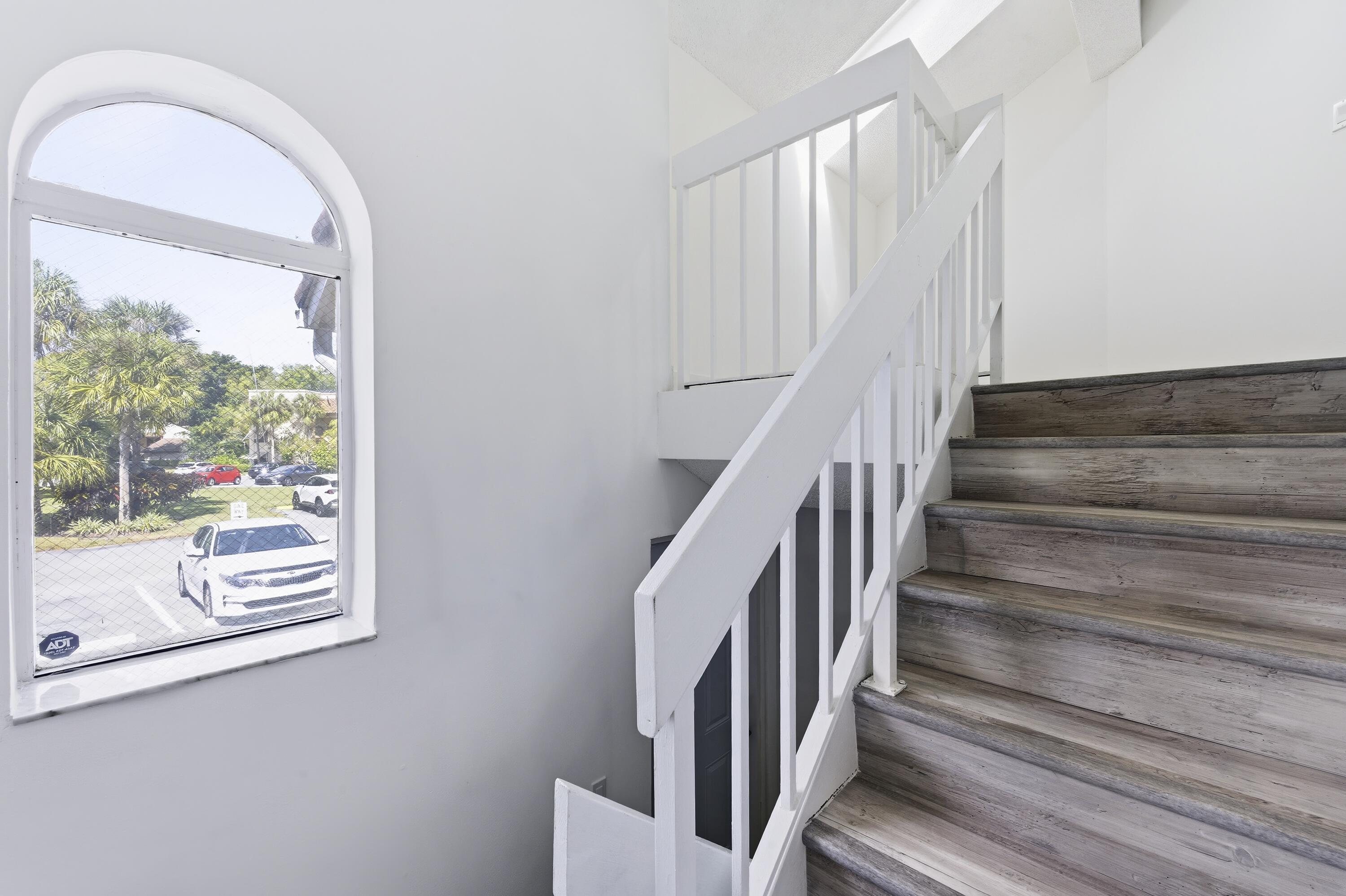 BANYAN SPRINGS - Residential