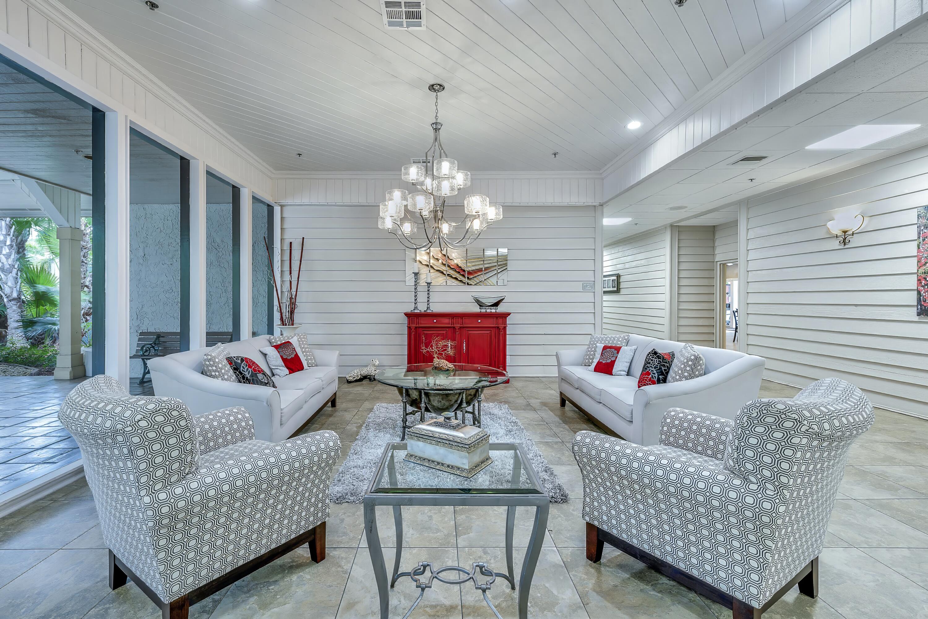 BANYAN SPRINGS - Residential